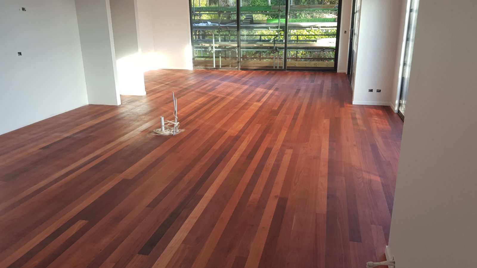 Finished low gloss floor